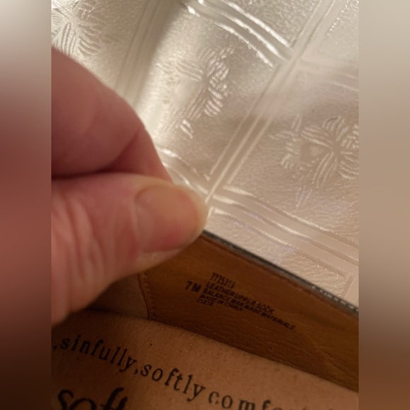 Soft spots - Picture 3 of 9